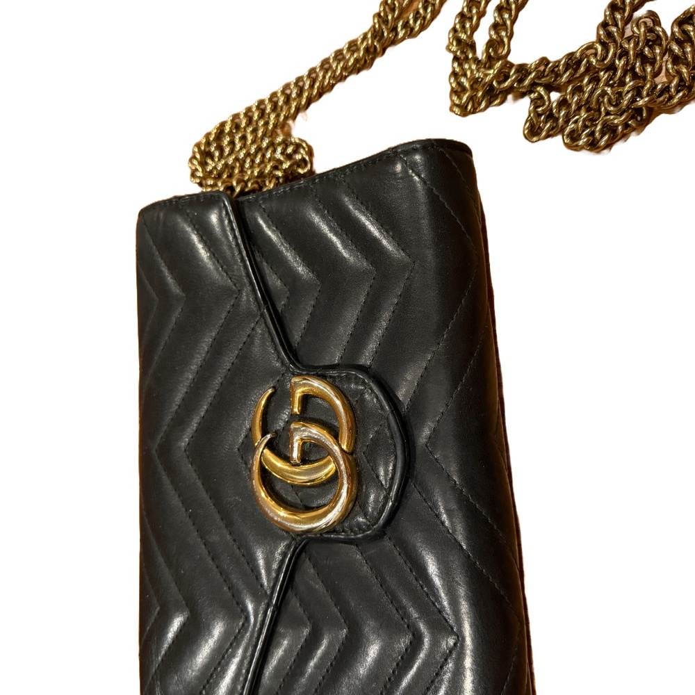 Gucci gold chain wallet purse - marmot